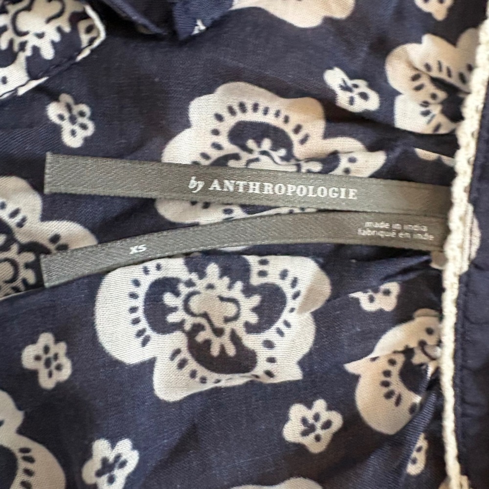 Anthropologie Womens XS Mini Dress Navy Blue Floral Tiered Flutter Sleeve - Picture 4 of 6